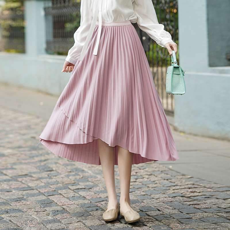 サーモンピンクスカートで仕上げる華やかコーデ10選 - ピンクコーデ