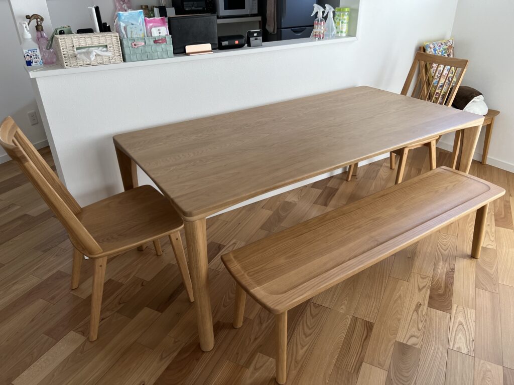 納品事例】浜本工芸のナチュラルなダイニングセット・テレビボードを