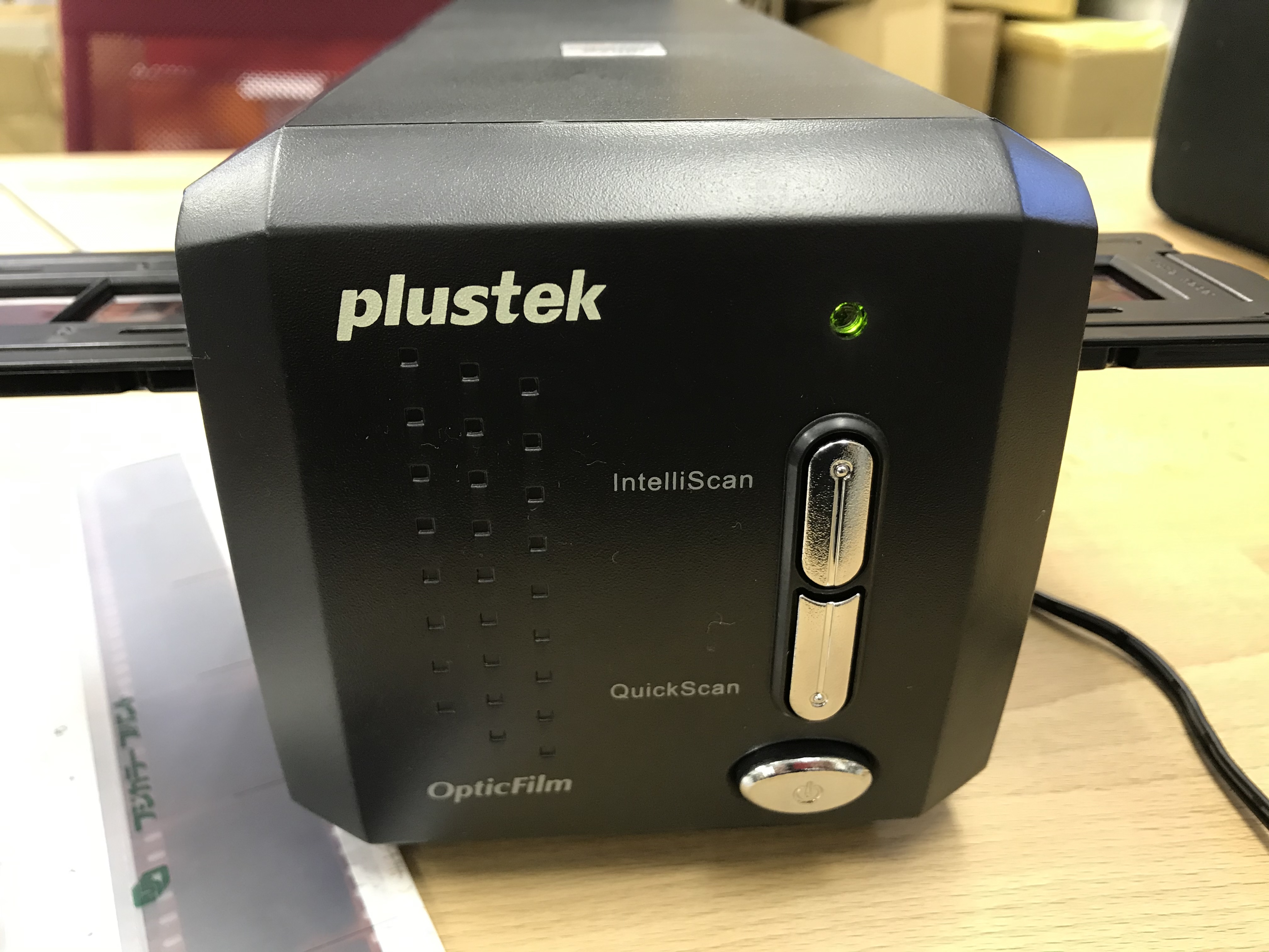 超高解像度フィルムスキャナーOpticfilm 8200i Aiの使用レビュー