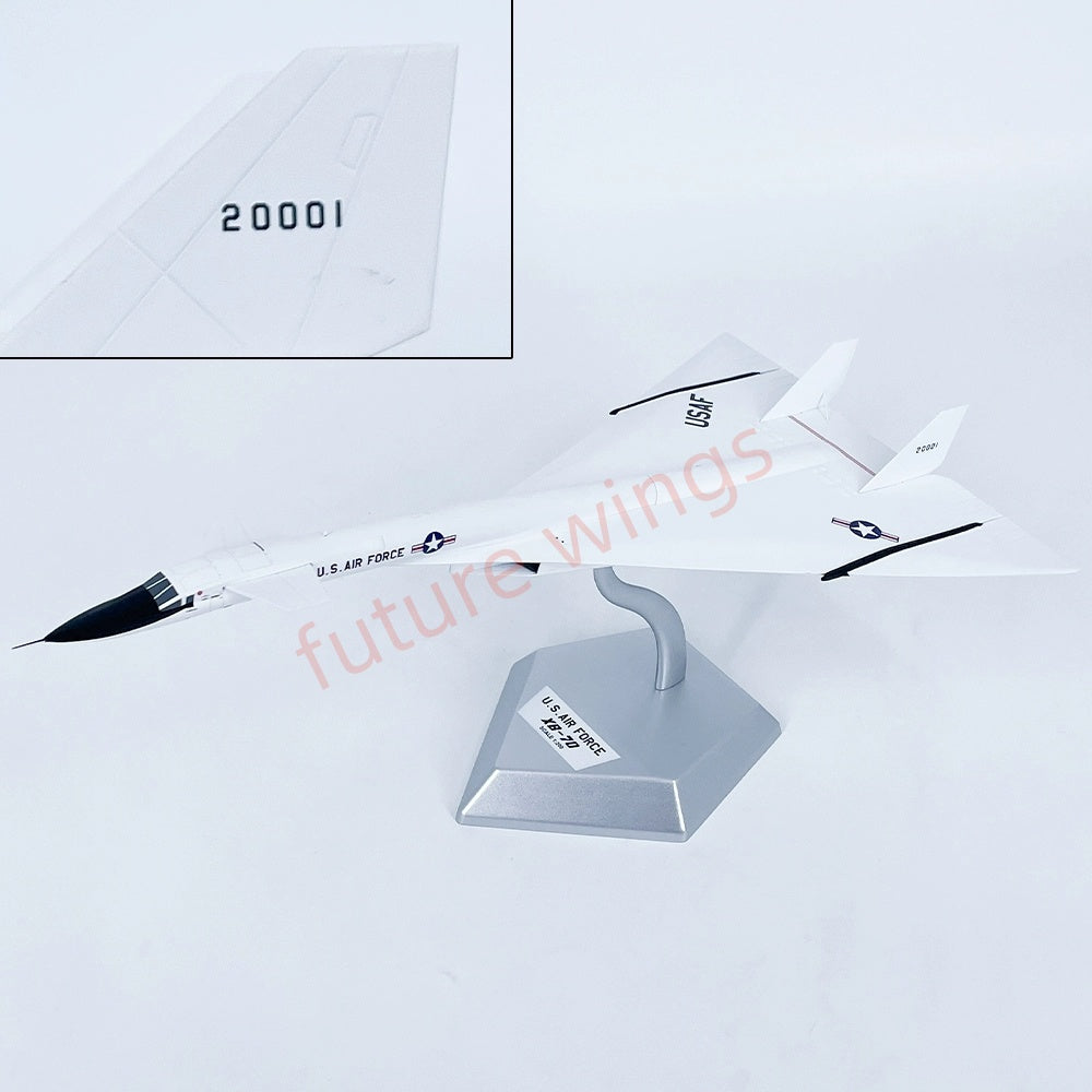 1:200 SQ Wings North American XB-70 Valkyrie NASA 20001 USAF 20207
