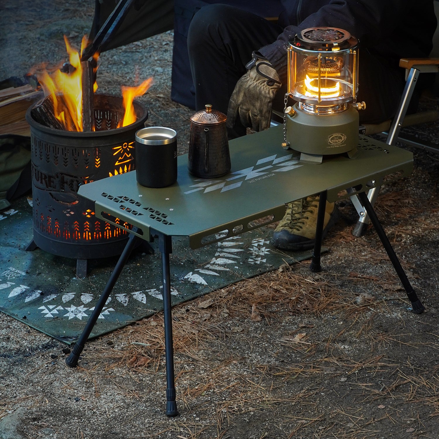 CHAIR・TABLE – FUTURE FOX-OUTDOOR