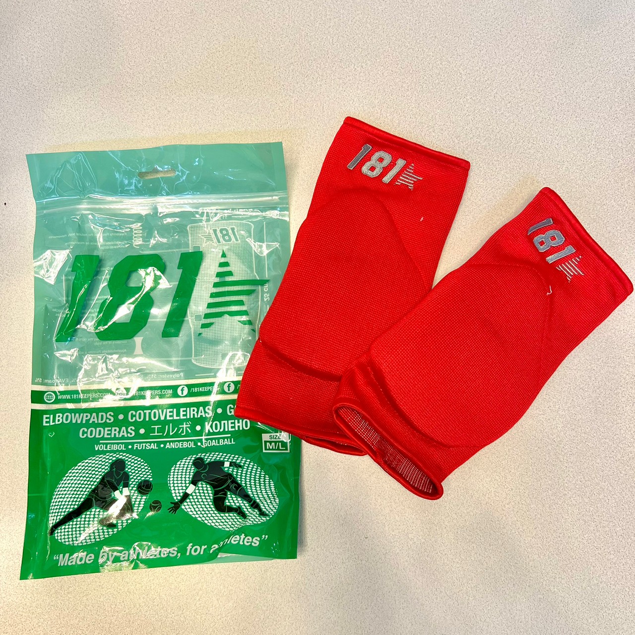 181keepers 膝当て | フットサルショップ FIVE(ファイブ)