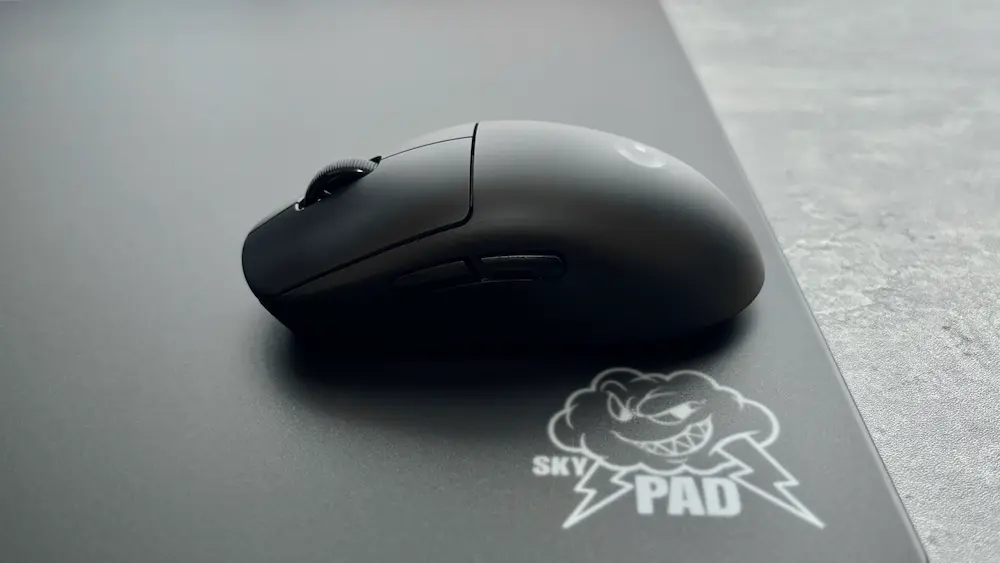 SkyPAD 3.0を徹底レビュー｜操作性の高い定番スピード系ガラスマウスパッド