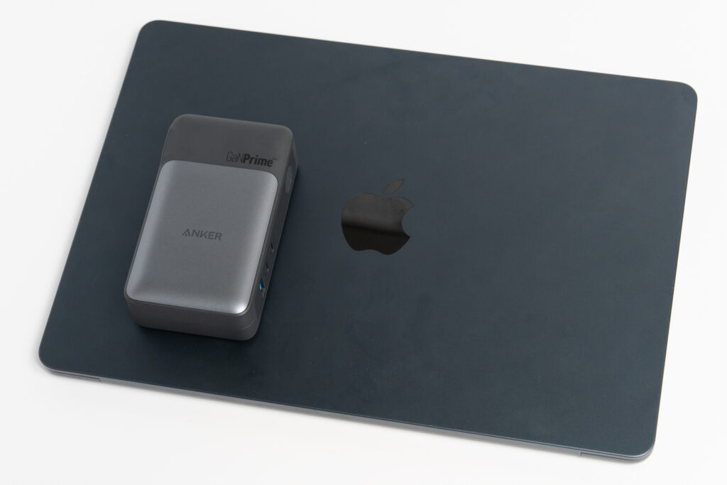 2024年】MacBookを充電できるモバイルバッテリーおすすめ10選！外出先