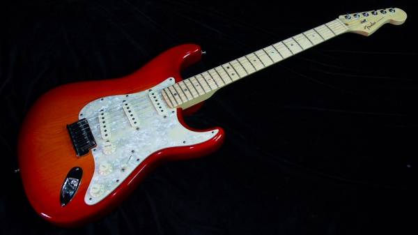 布袋モデル サスティナー搭載 Fernandes/フェルナンデス エレキギター