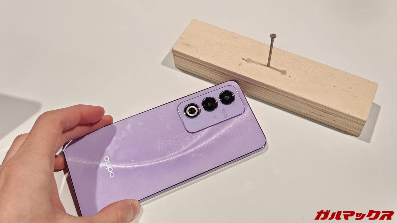 釘も打てるほど頑丈なスマホ「OPPO A3 5G」発表！実機も触ってきたぞ