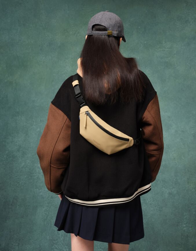 バムバッグ（ウエストポーチ）｜防水・軽量｜ガストンルーガ