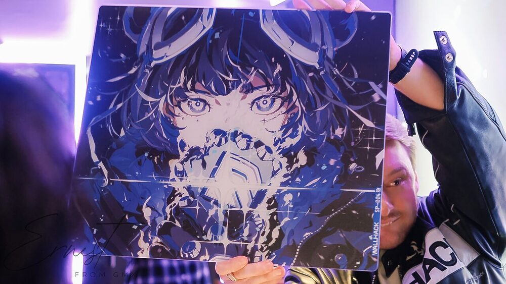 WALLHACK、限定ガラスマウスパッド「Gravity Yume」発表会を開催