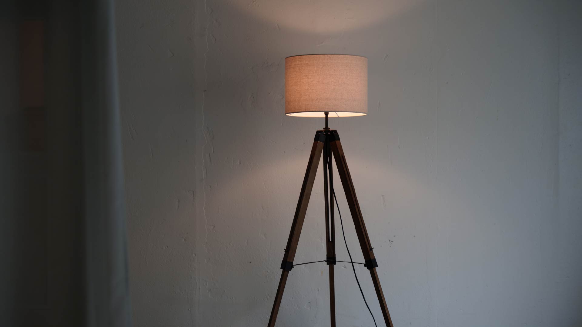 Vieri nova floor lamp ビエリ ノバ - DI CLASE ONLINE SHOP