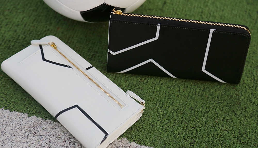 サッカーボール素材を使ったフットボールミニウォレット 【Leather