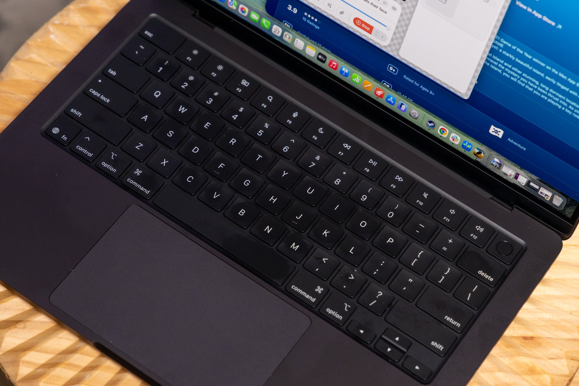 14-Inch MacBook Pro (M5) Review: New Soul in an Old Body