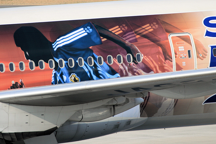 航空機・ヘリコプター 67 JAL SAMURAIBLUE 2006 Boeing 777-300ER JAL