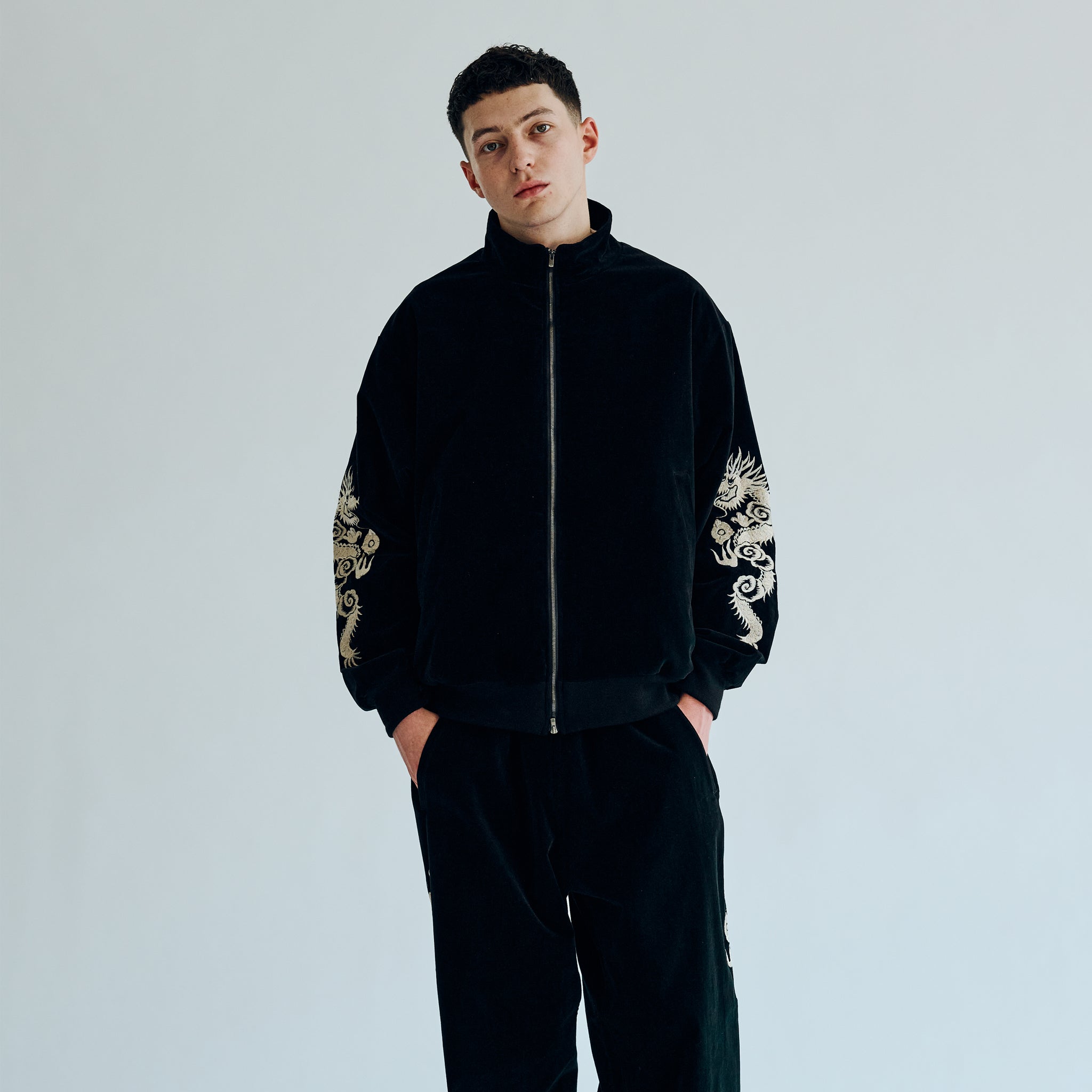 GL15467 / VELVETEEN SUKA TRACK JACKET – gold