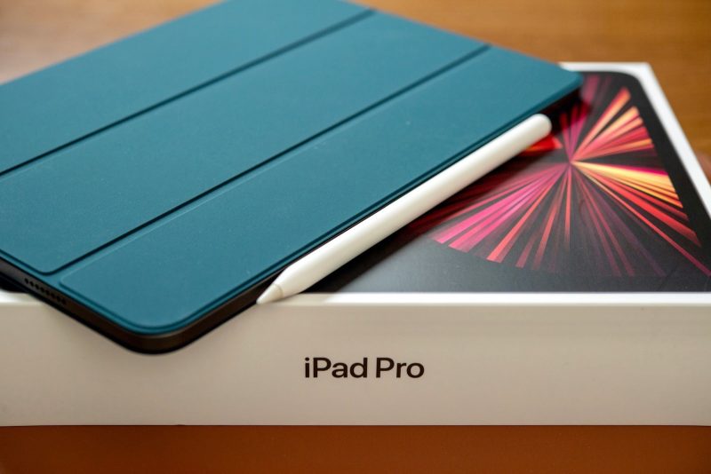 M4 iPad Pro、在庫処分セール？最大8万円値下げ、M5出たけど今買った方