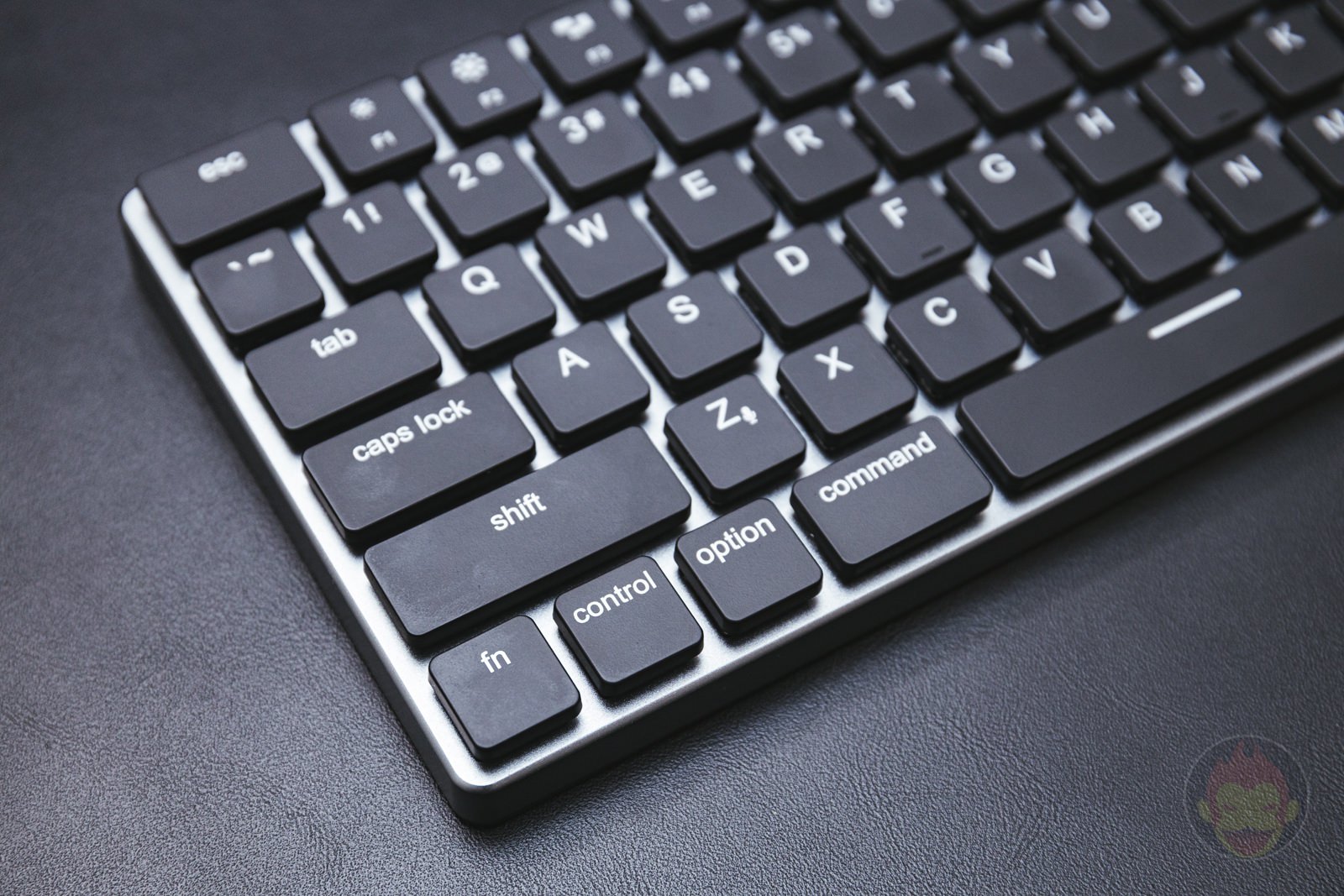 レビュー】Vinpok Taptek：Magic Keyboardとほぼ同じキー配列の青軸