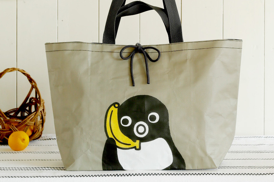オレンジページ10/17号増刊付録に「Suicaのペンギン2WAYエコバッグ