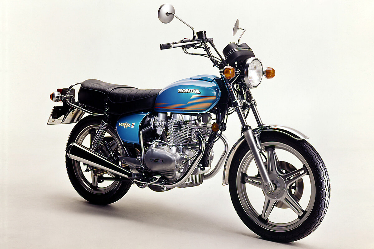 ハイウェイからオフロード走行まで新世代ロードスポーツ｜CB Stories