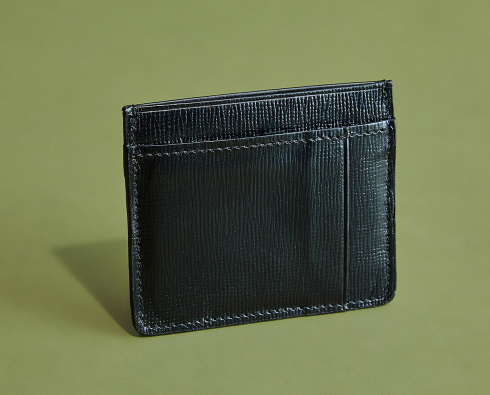 スリムカードケース ｜ このミニマリズムに英国スタイルが薫る