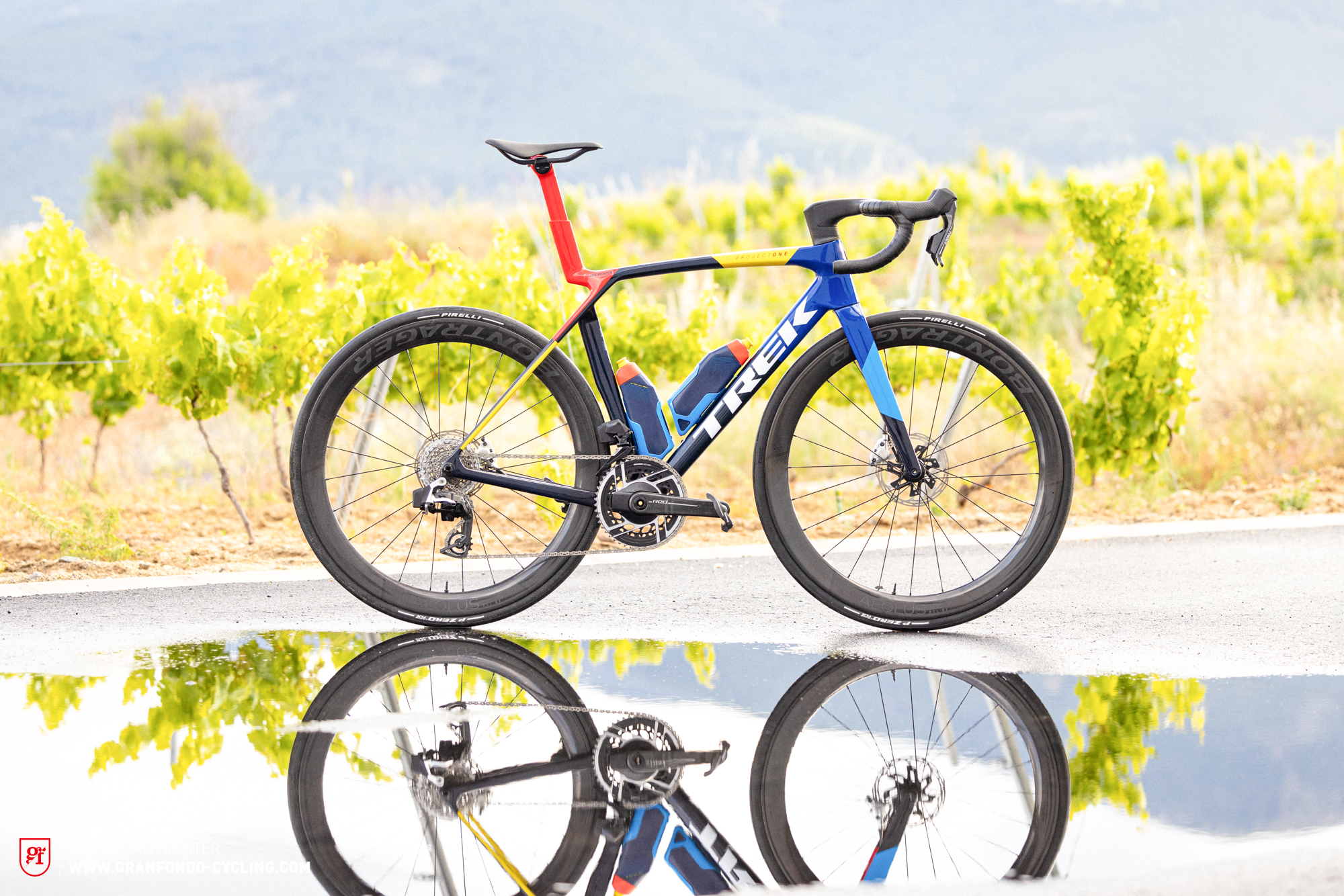 Aero and climbing bike in one – Testing the 2024 Trek Madone SLR 9