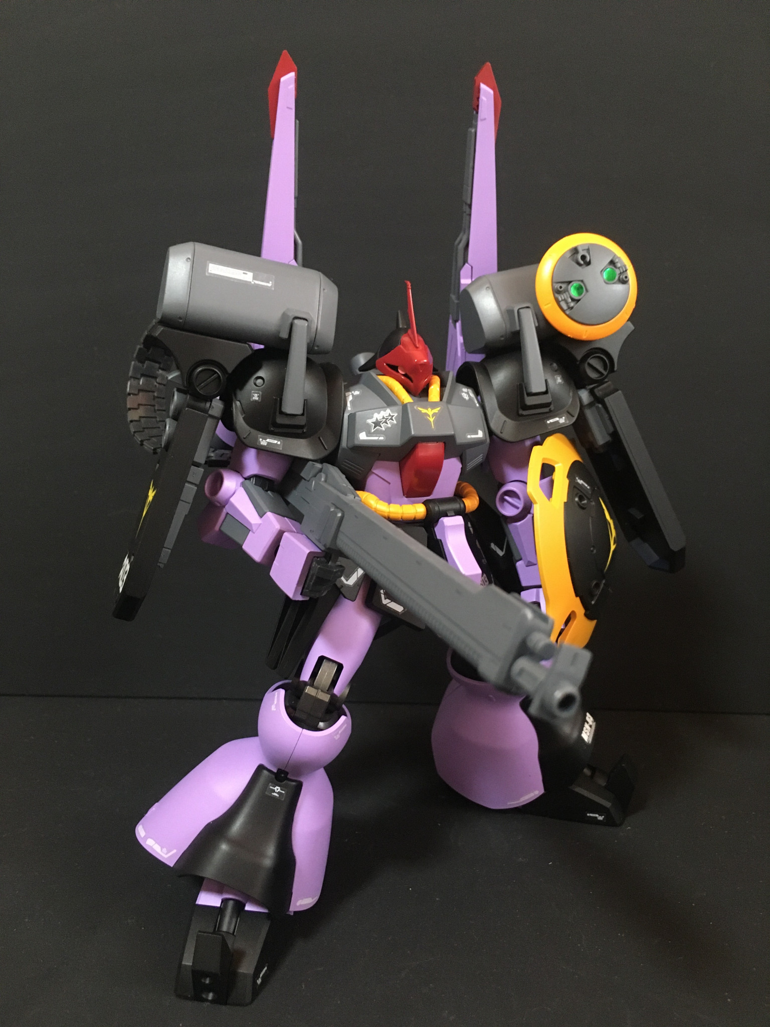 HG黒い三連星専用 ヤクト・ドーガ重装型｜ロメオ8さんのガンプラ作品