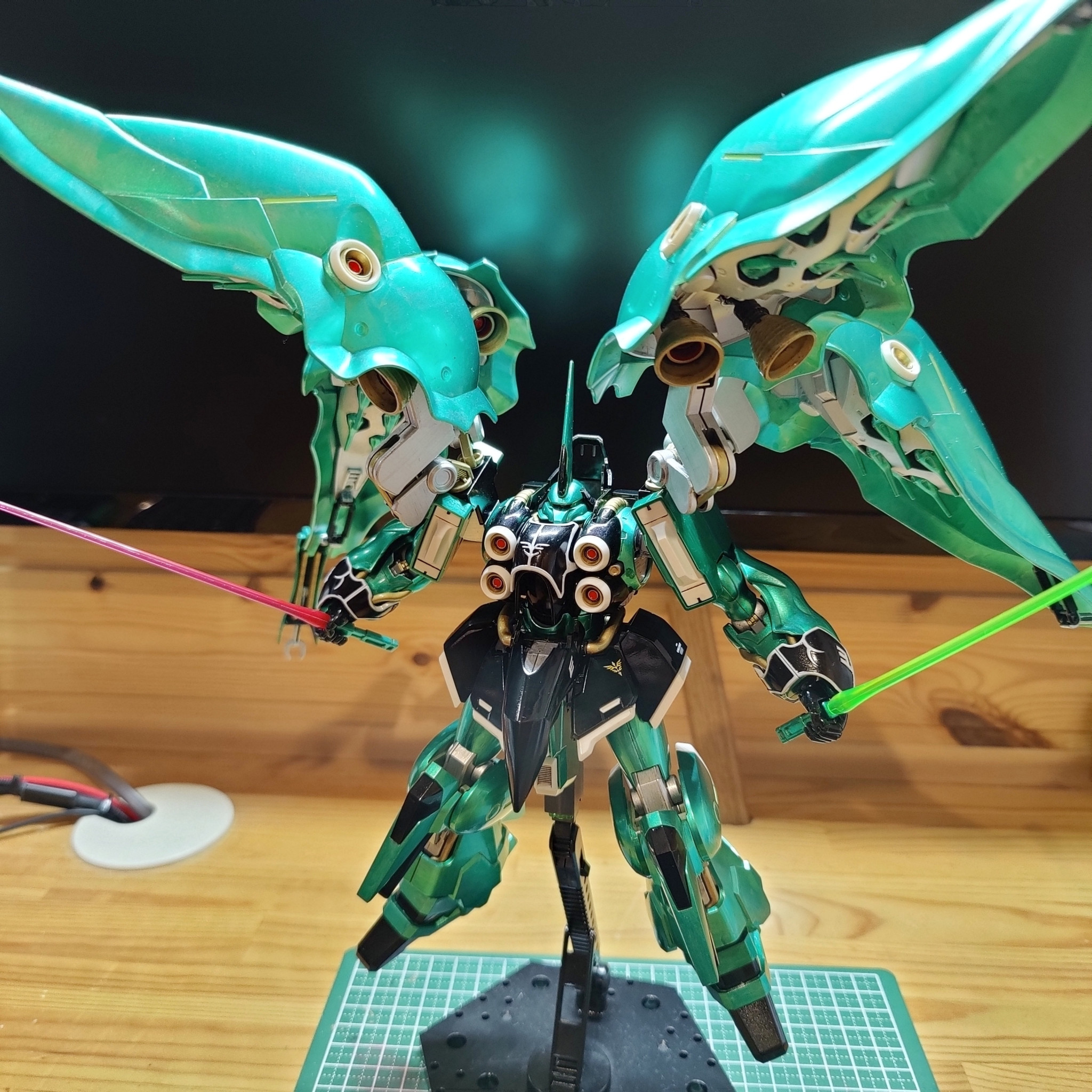クシャトリヤ、ガンダムマーカー塗装｜segawearさんのガンプラ作品