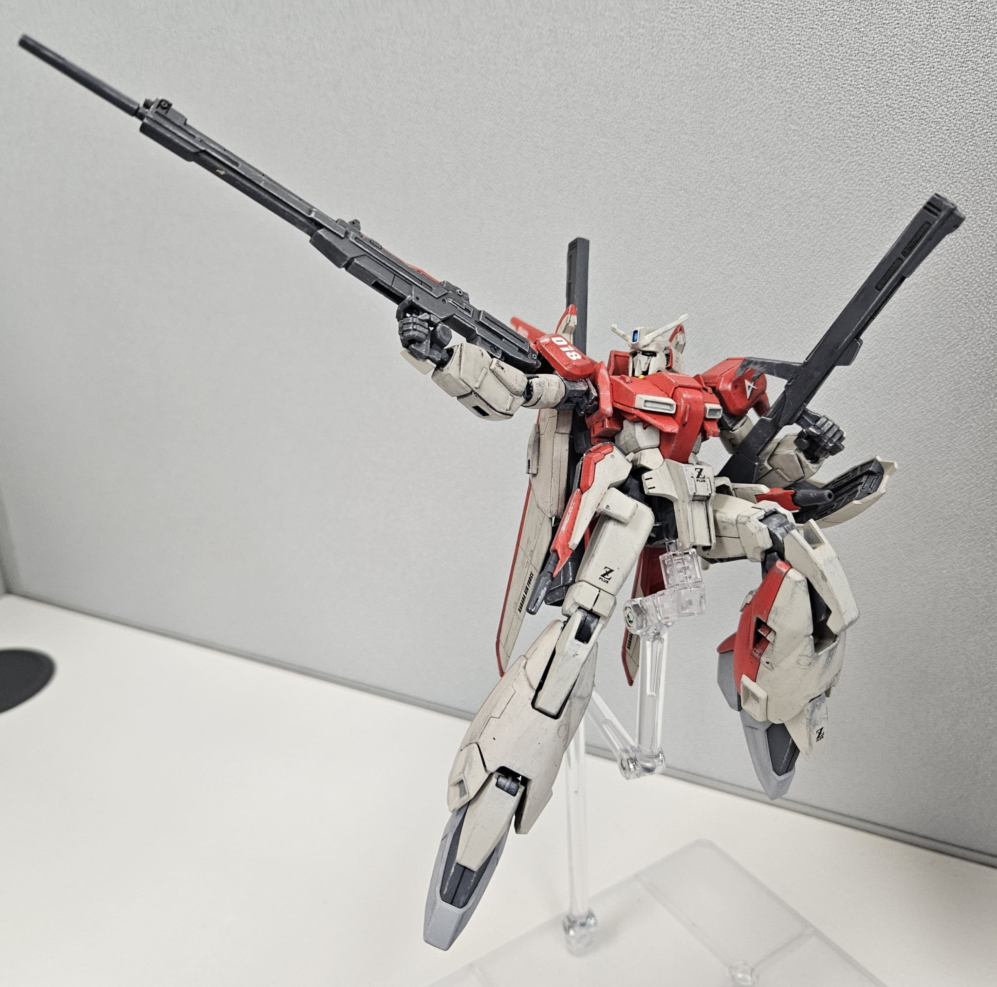 アムロ・レイ専用ZプラスA1｜DoctorHさんのガンプラ作品｜GUNSTA