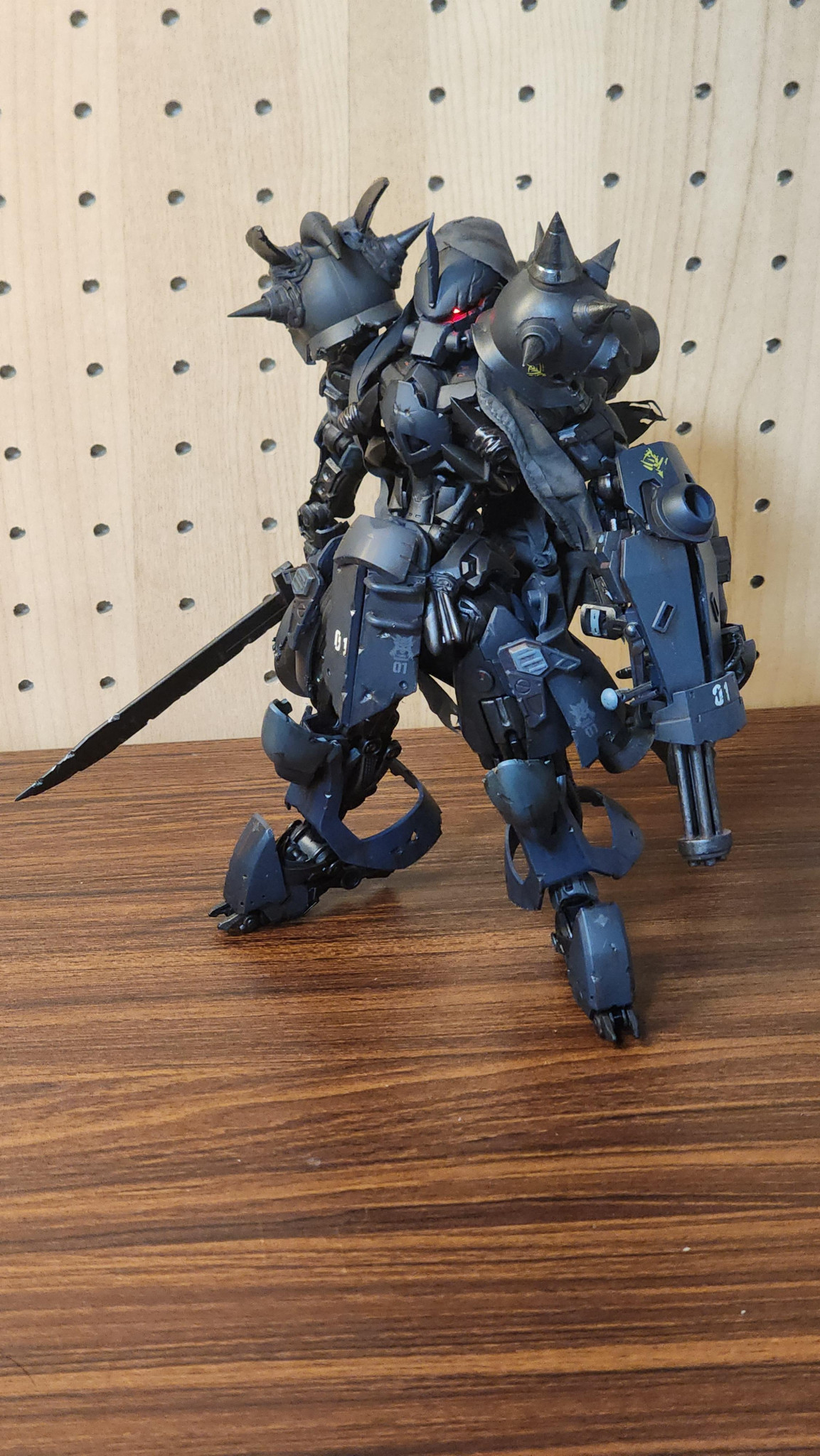 グフハンター｜ニンジンサウルスさんのガンプラ作品｜GUNSTA（ガンスタ）