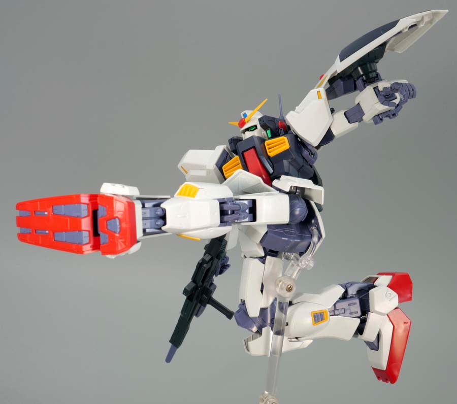 ガンプラ】MG RX-178 ガンダムMk-II(エゥーゴ) Ver.2.0 レビュー