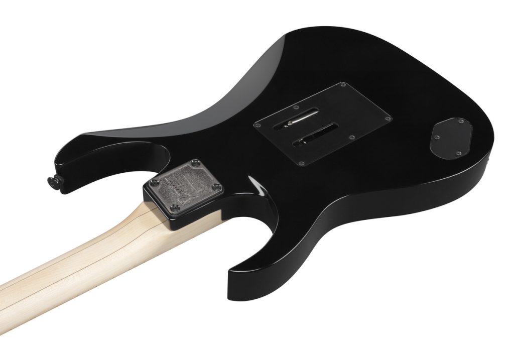 極薄ネックの進化系！Ibanez RG550がクールな日本製で登場 | ギタセレ