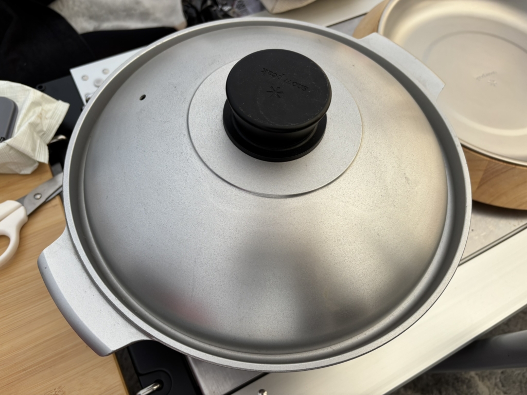 スノーピーク「野宴鍋30」をレビュー｜お洒落で使える、大人数キャンプ