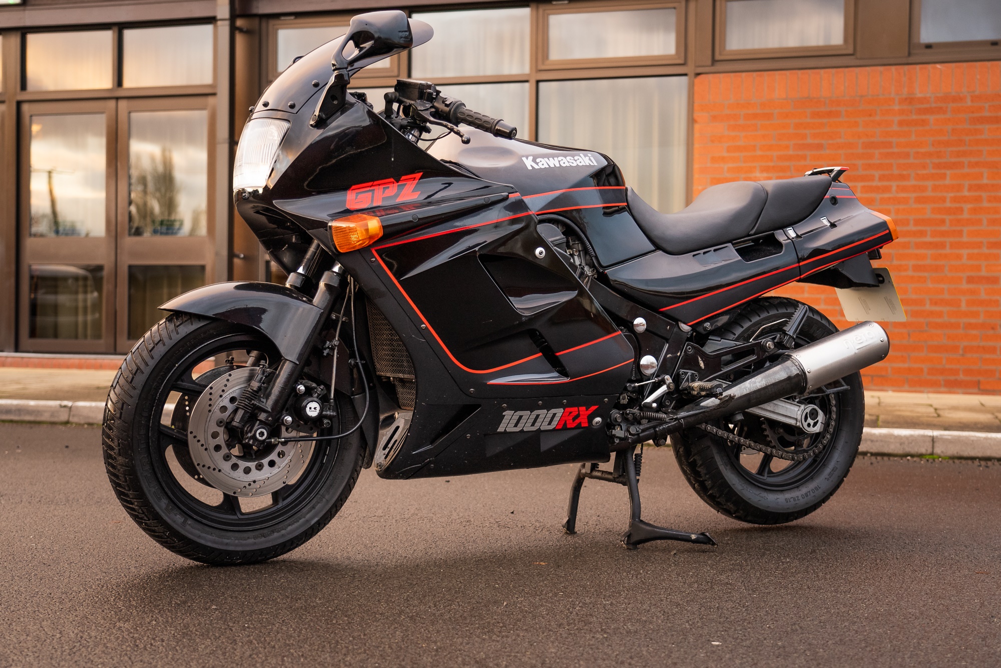 Lot 434 - 1987 Kawasaki ZX 1000 A2