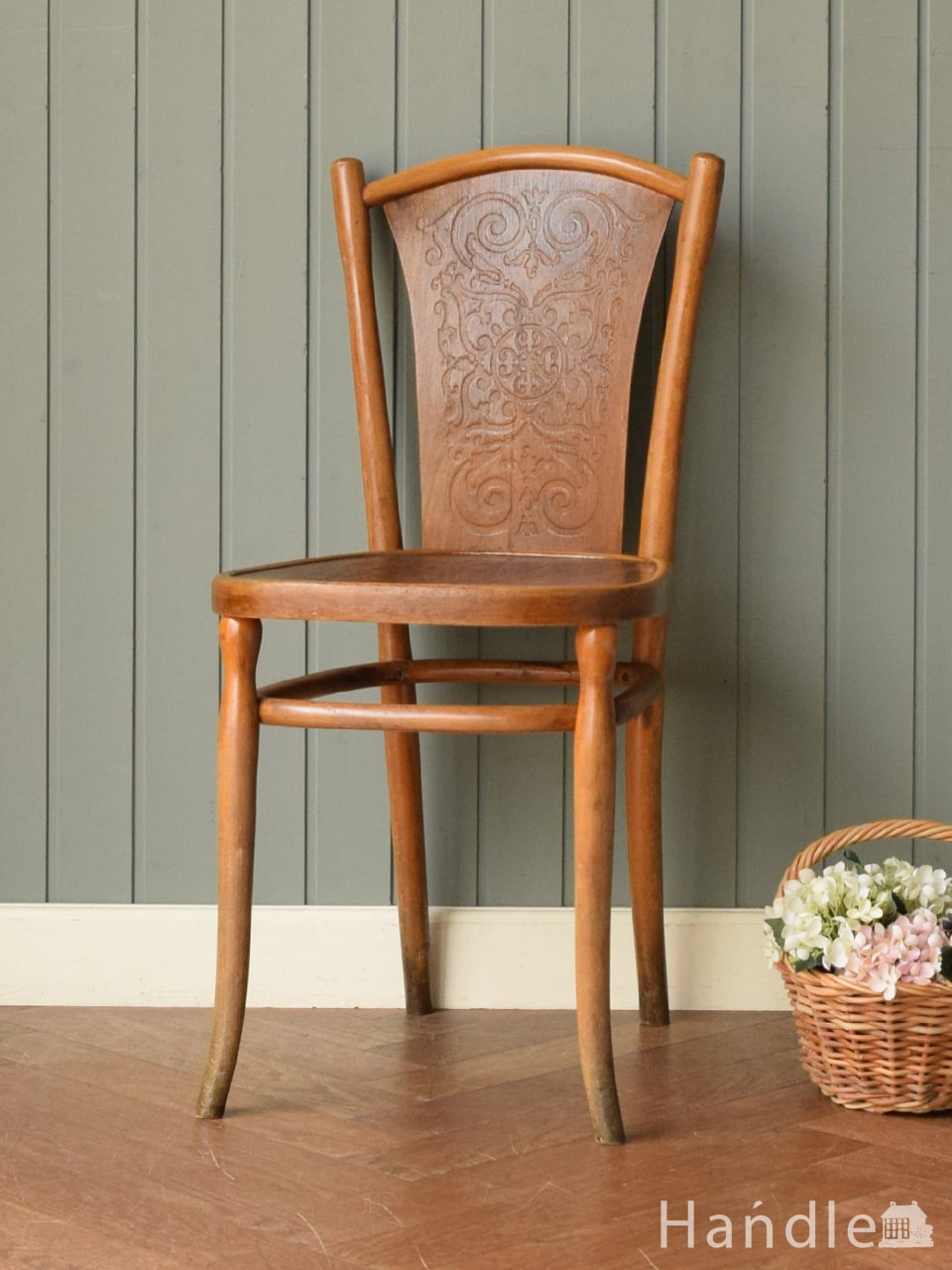 カウンターチェアにオススメのアンティークベントウッドハイチェア(q