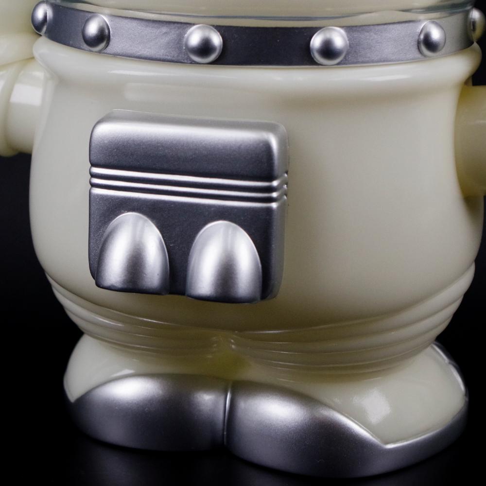 11月28日(金)18時より抽選開始】【HUMAN ROBOT】ASTRO Boo! が登場