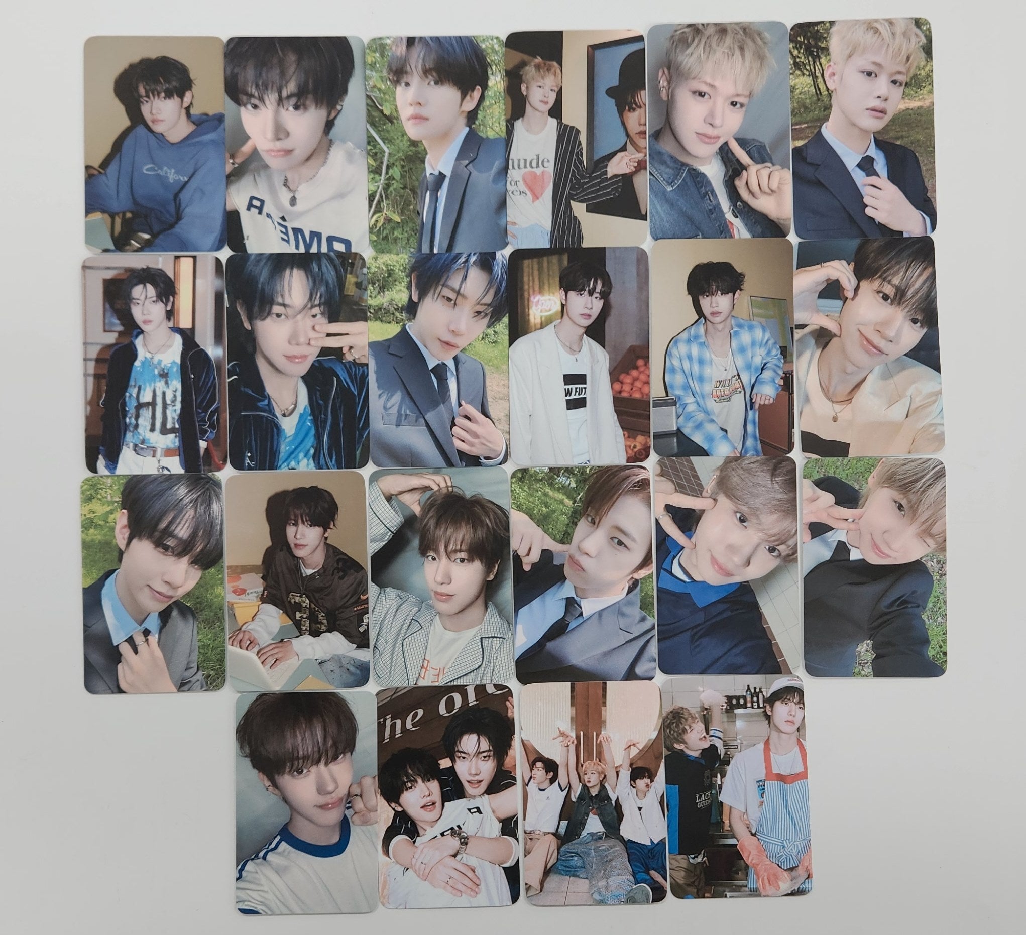 Close Your Eyes – HALLYUSUPERSTORE
