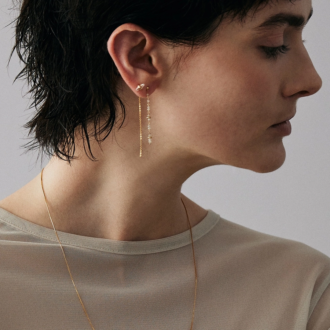 Gray diamond rough stone single pierce /グレーダイヤモンド