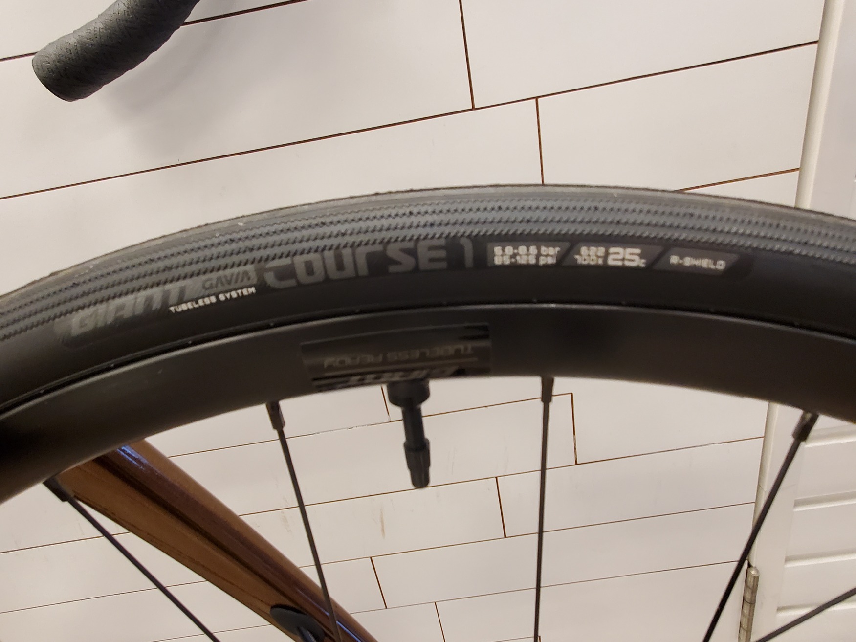 またまたTCR入荷しました！！｜バイク・自転車の購入修理ならハヤサカ