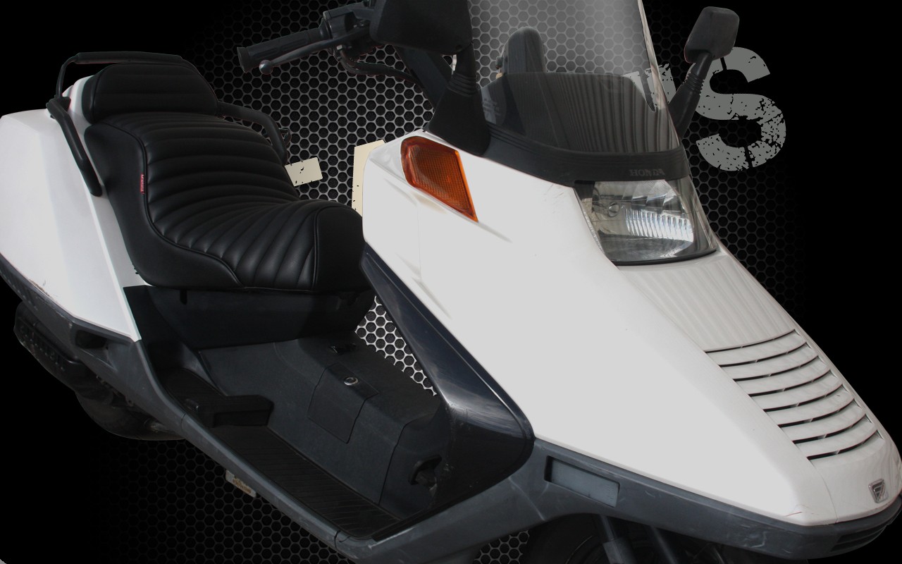 フュージョン プレミアムタックローダウンシート | オートバイの