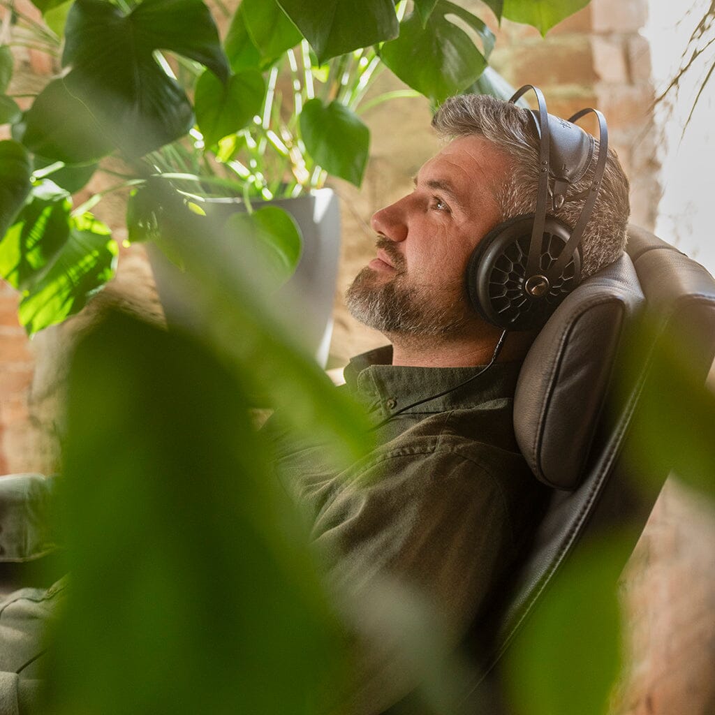 Meze Audio 105 AER Headphones – Headphones.com