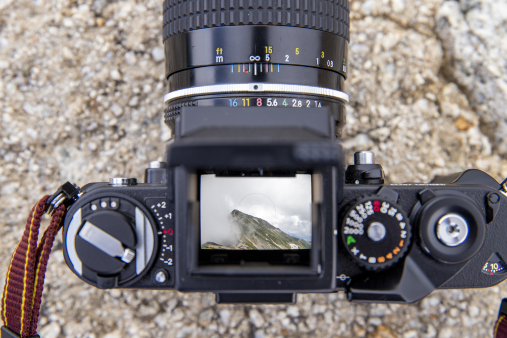Nikon F3】所有欲を満たしてくれる最高級フィルム一眼レフカメラ