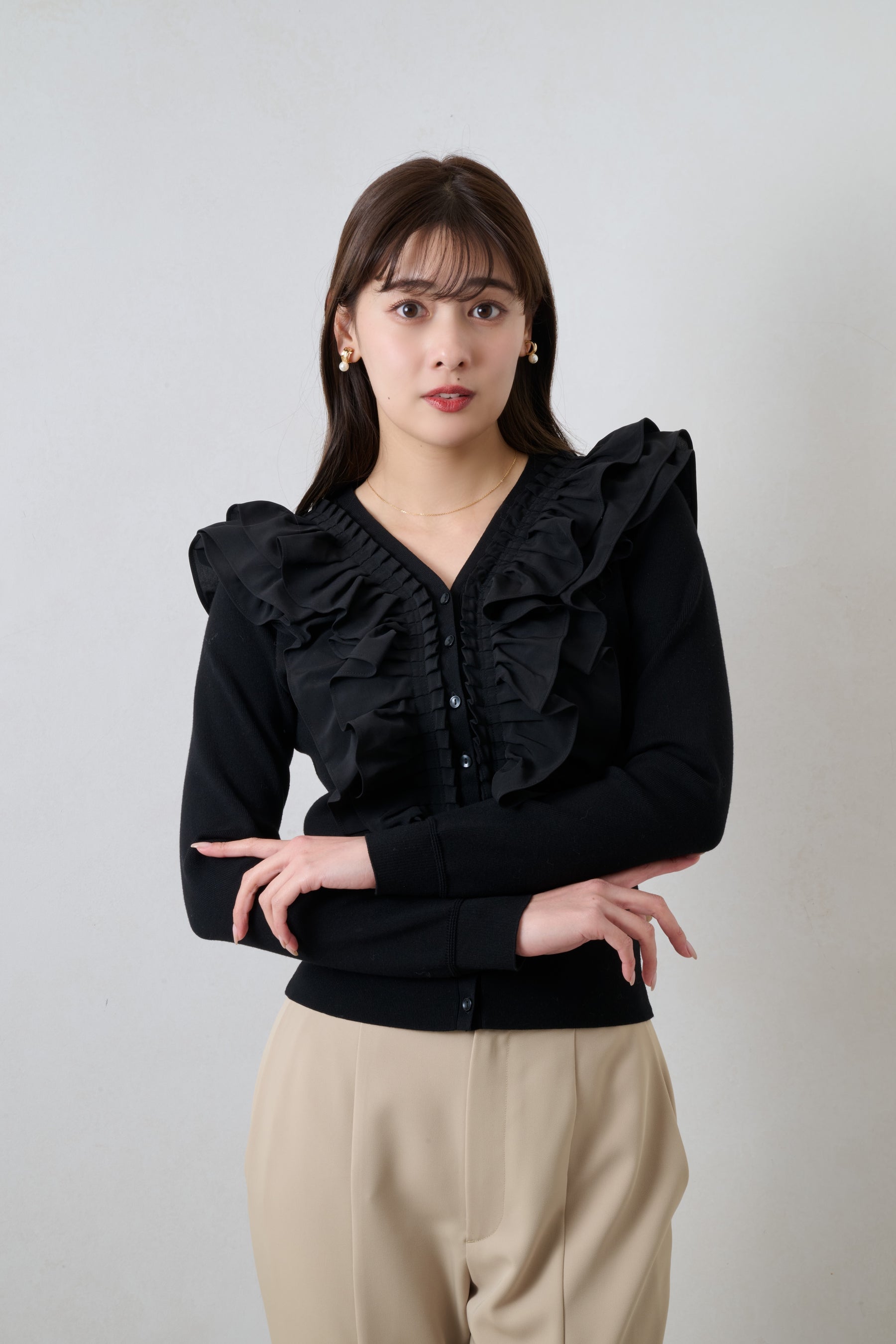 2月下旬発送】【nude rose / black】Ruffle Pleated Knit Cardigan