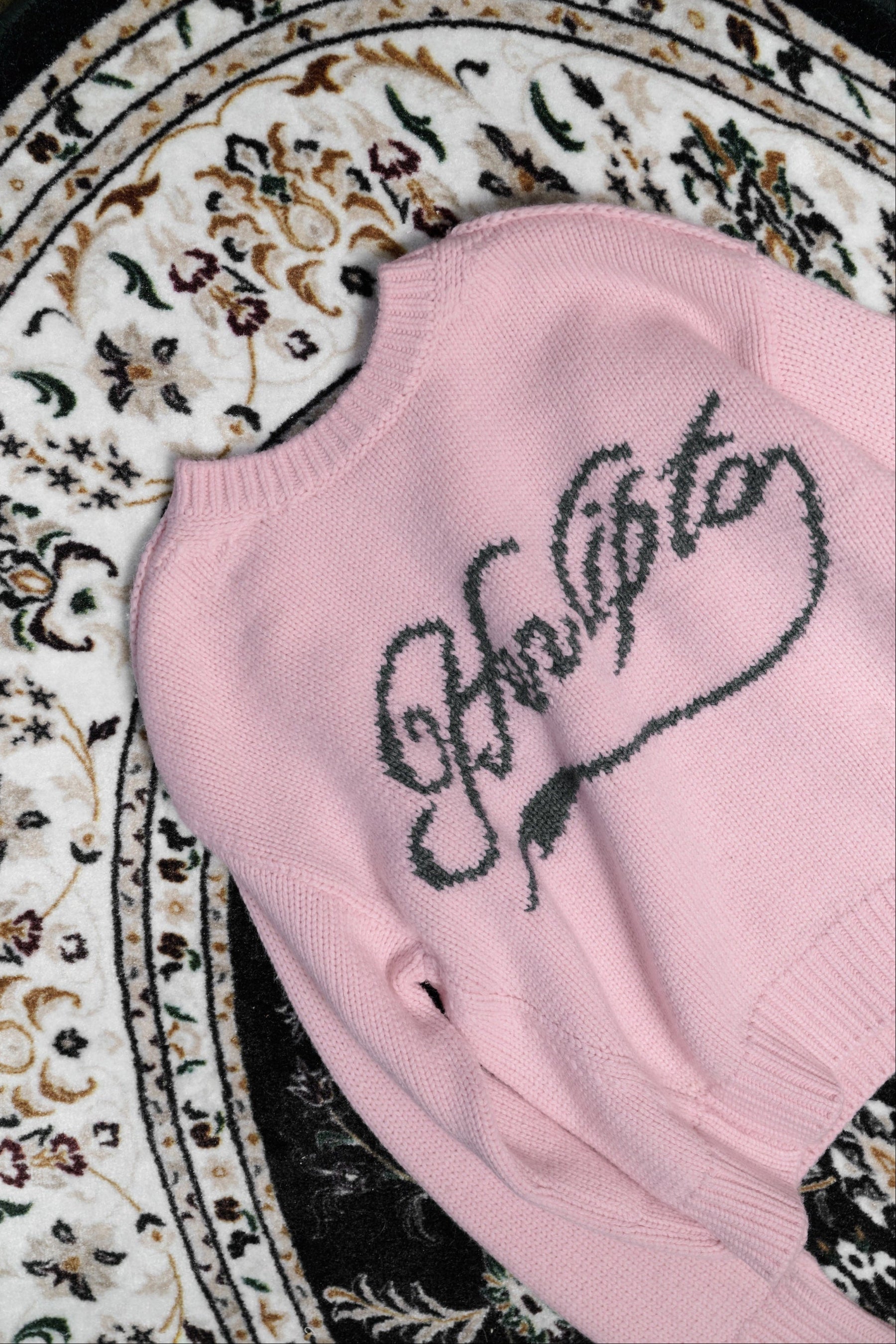 Loved one Logo Jacquard Knit