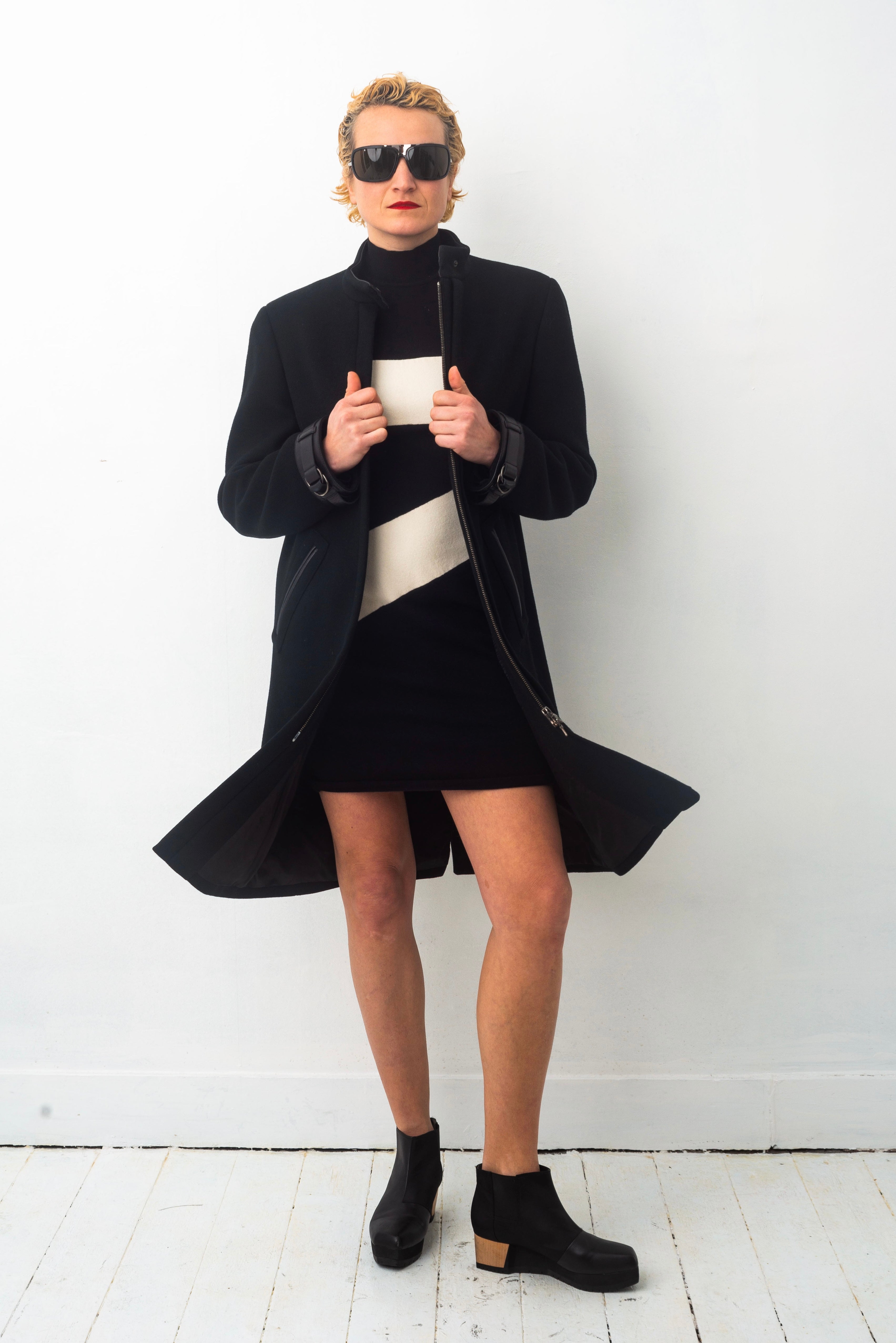 Prada FW 1999 black wool coat with leather details – Heterodoxa_