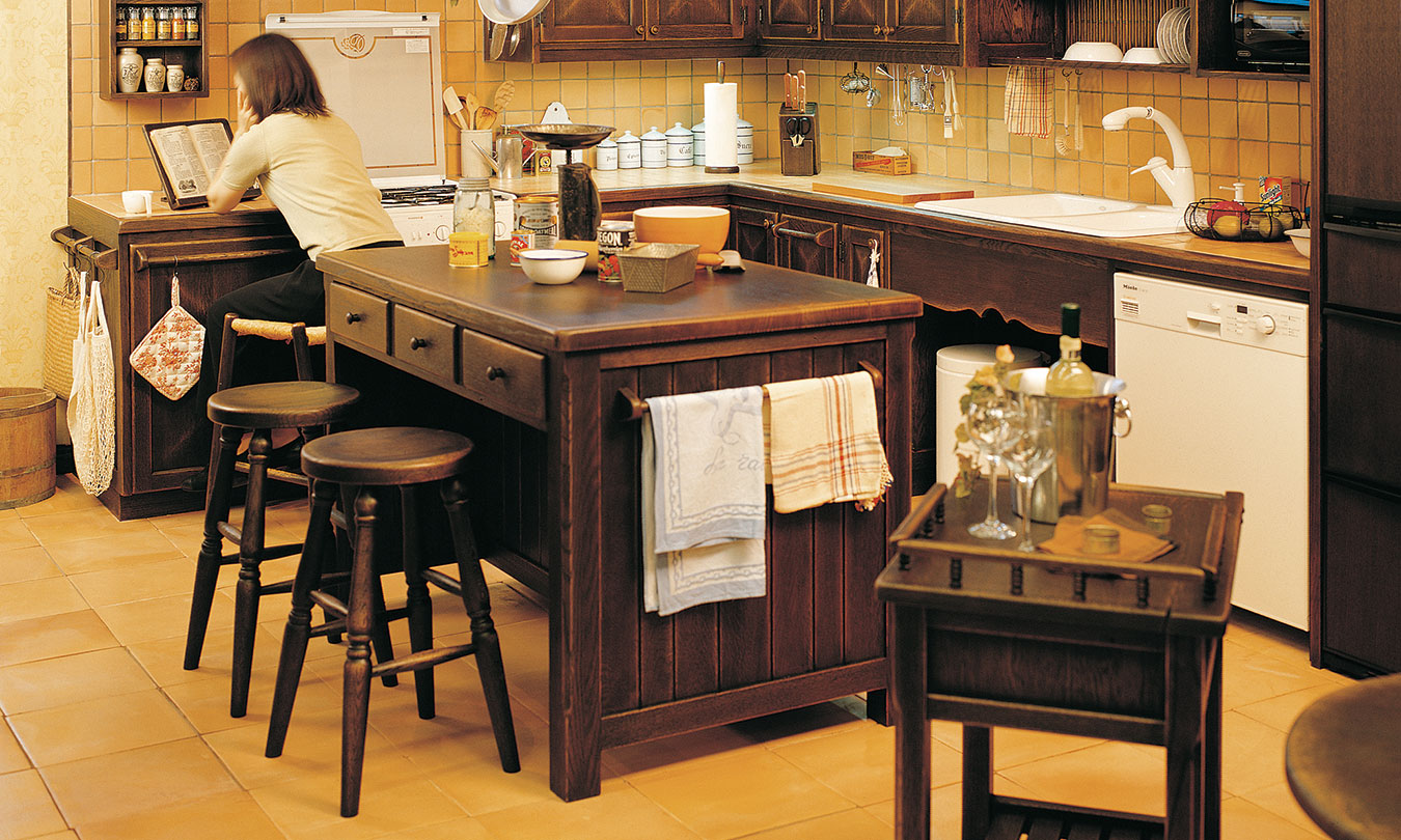 PROVINCIAL ボウバックチェア | 飛騨産業株式会社【公式】 | 飛騨の