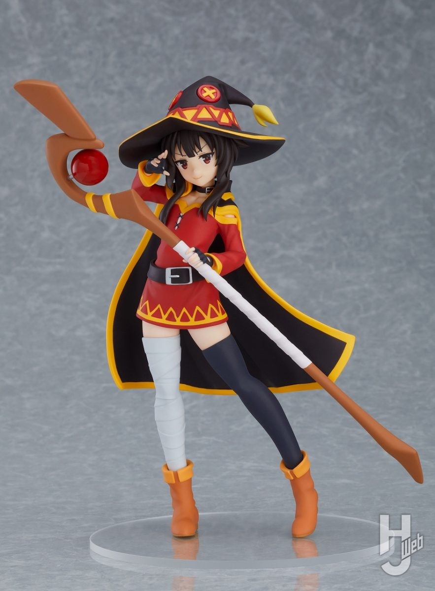 我が名はめぐみん！アークウィザードを生業とし、最強の攻撃魔法〈爆裂