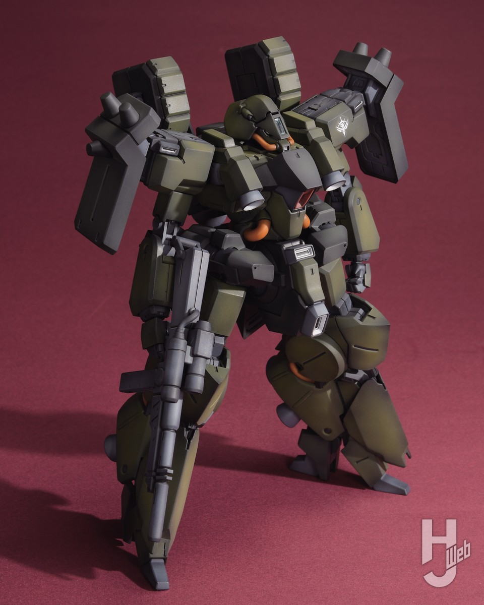 全塗装派の人にこそ挑戦してみてほしいキット!?「HGUC リーベン