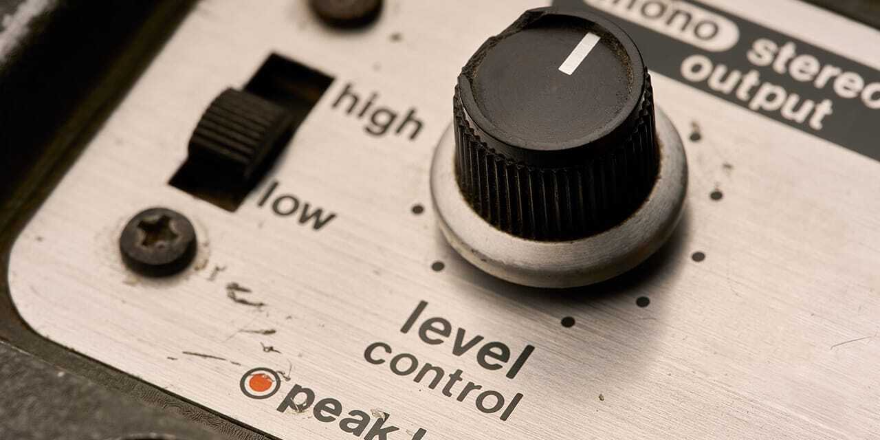UAFX Brigade Chorus & Vibrato - Universal Audio | Hookup, Inc.