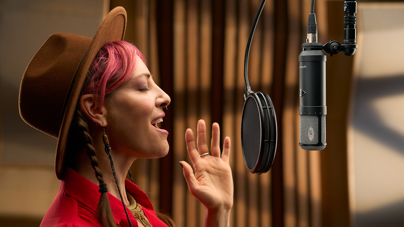 Sphere LX - Universal Audio | Hookup, Inc.