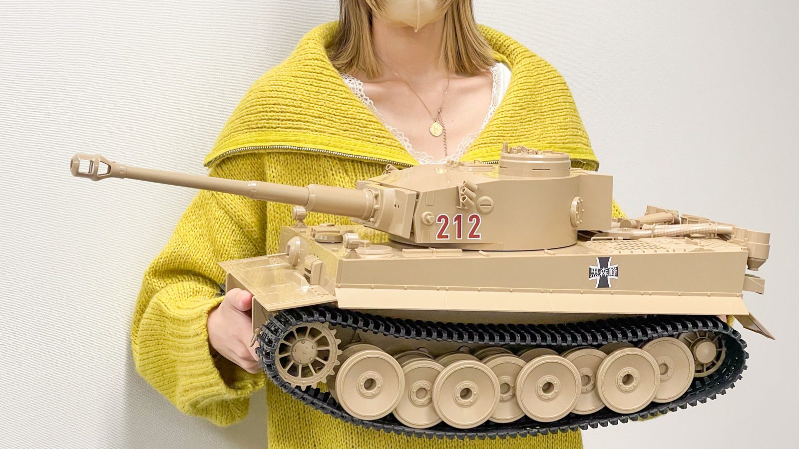 マックスファクトリーが肩幅以上もある戦車の模型をツイート！ figmaの