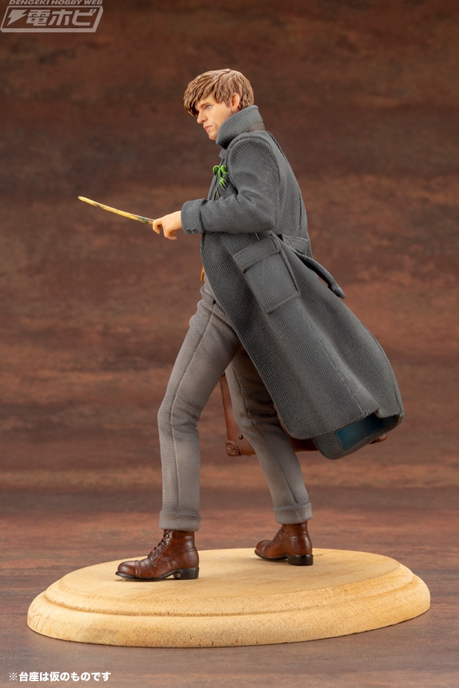 ファンタスティック・ビーストと黒い魔法使いの誕生』ニュート・スキャ