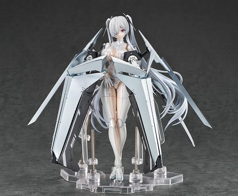 透明感あるボディーが美しい！『勝利の女神：NIKKE』シンデレラが可動
